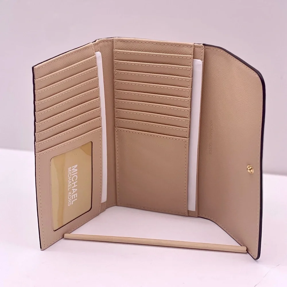 Michael Kors Trifold Wallet Buff
